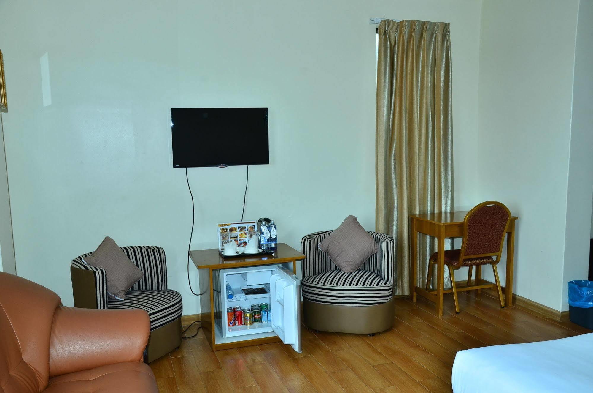Hotel Mindhama Yangon Dış mekan fotoğraf