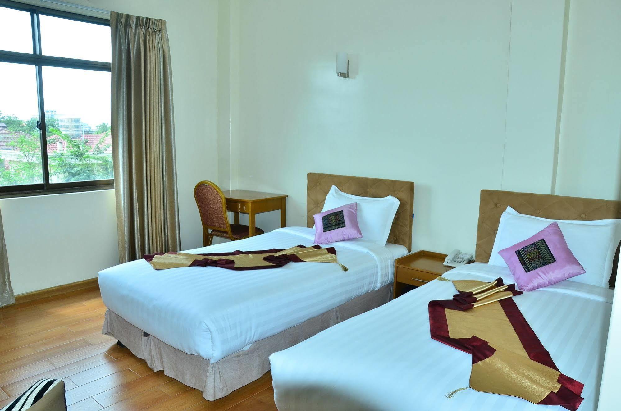 Hotel Mindhama Yangon Dış mekan fotoğraf