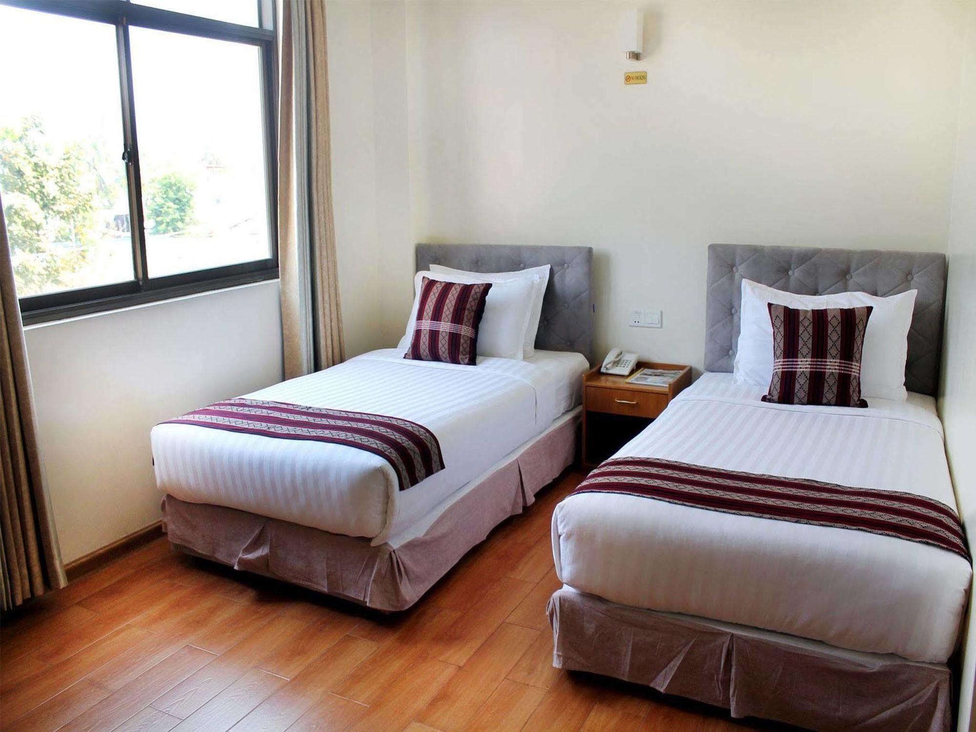 Hotel Mindhama Yangon Dış mekan fotoğraf