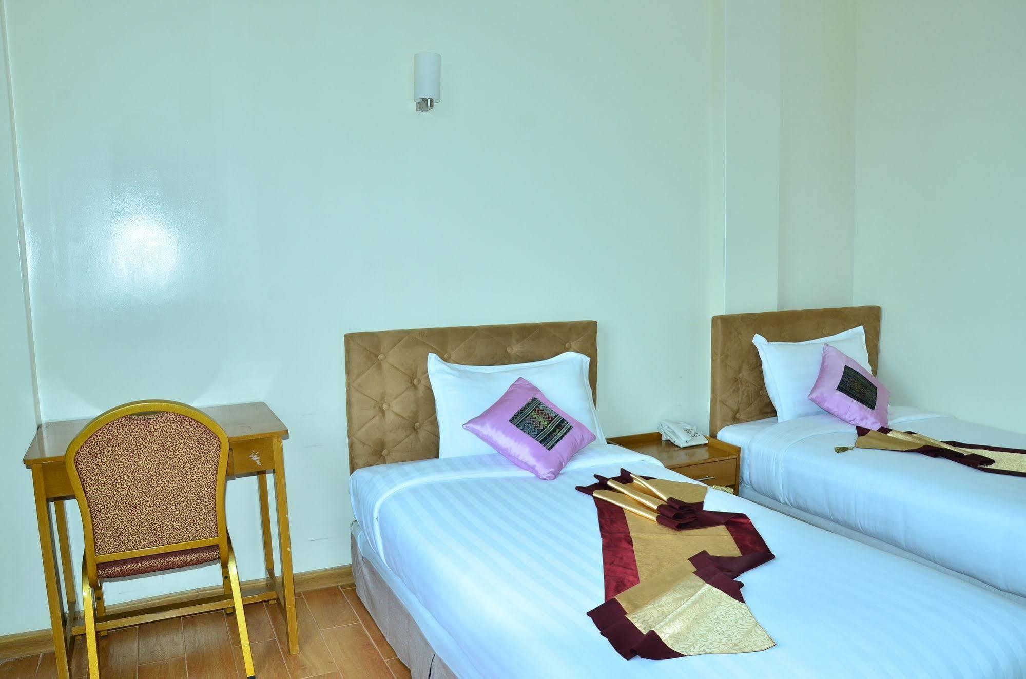 Hotel Mindhama Yangon Dış mekan fotoğraf